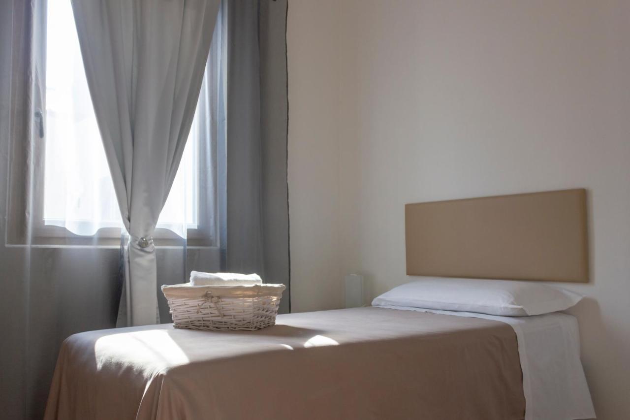 Canton Del Gallo Guest house Padova
