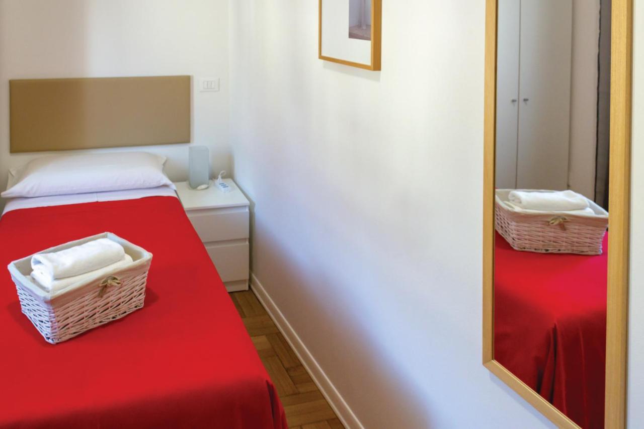 Canton Del Gallo Guest house