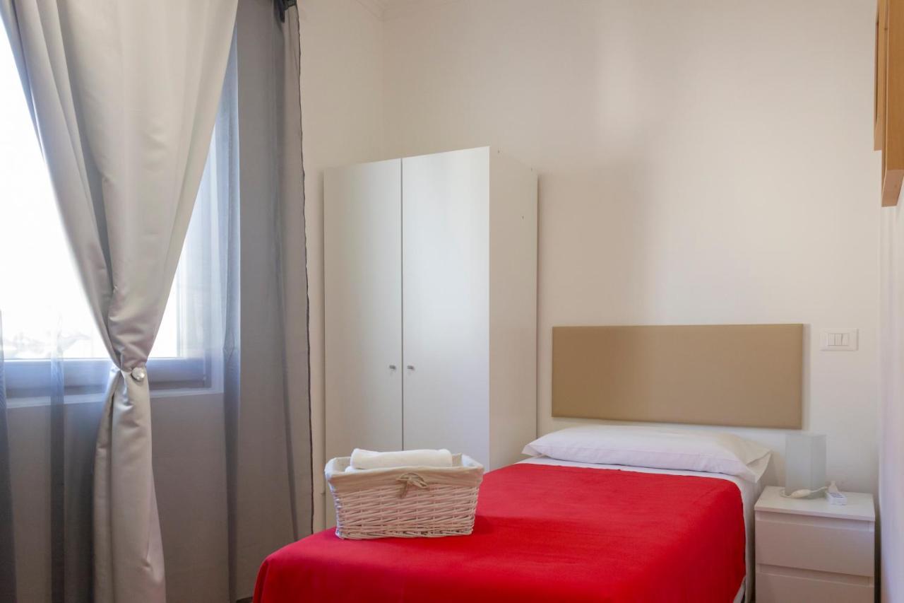 Canton Del Gallo Guest house Padova